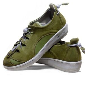 Pandere Womens Barista Shoe Moss Green Gray Wide Width Swelling Plantar Fascitis